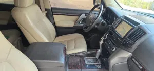 2011 Toyota Land Cruiser VXR
