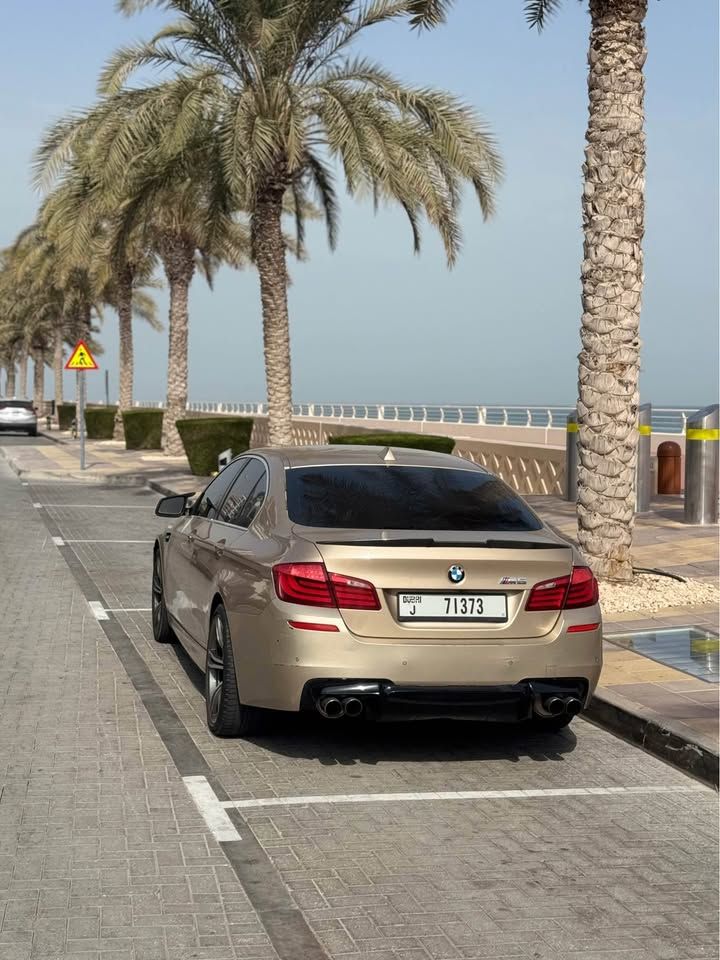 2011 بي أم دابليو الفئة - 5 535i