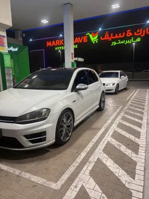 2015 فولجس فاجن جولف R