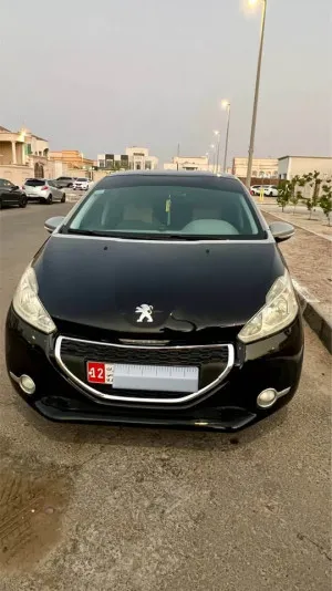 2013 Peugeot 208 Allure Premium