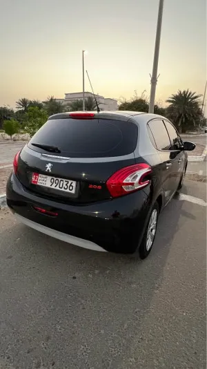 2013 Peugeot 208 Allure Premium