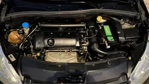 2013 Peugeot 208 Allure Premium
