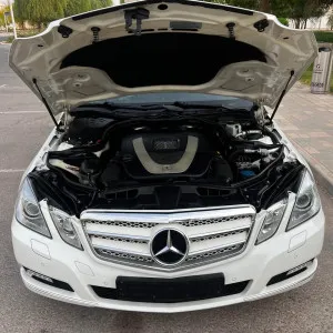 2010 مرسيدس-بنز الفئة - E E 350