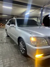 1993 Toyota Crown XLE