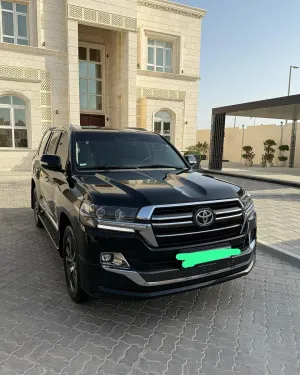 2020 Toyota Land Cruiser GXR