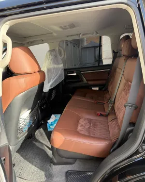 2020 Toyota Land Cruiser GXR