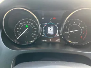 2018 جاكوار اي بيس P250