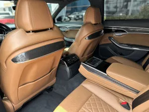 2020 Audi S8 Standard