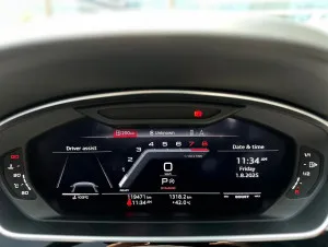 2020 Audi S8 Standard
