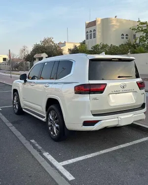 2023 تويوتا لاند كروزر VXR