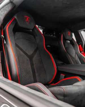 2022 لامبورجيني أفندايتر LP780-4 Ultimae