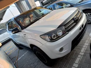 2010 Toyota Fortuner TRD