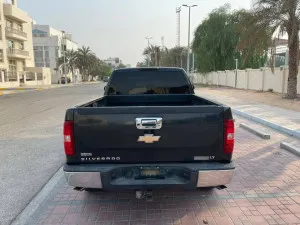 2010 شيفروليه سيلفرادو Custom