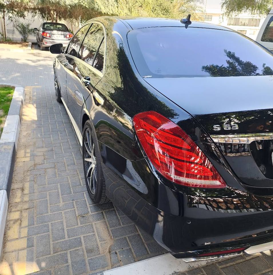 2016 مرسيدس-بنز الفئة - S S63 AMG
