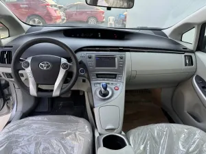 2012 Toyota Prius LE