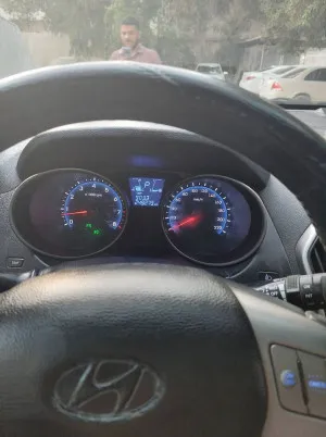 2011 Hyundai Tucson SE