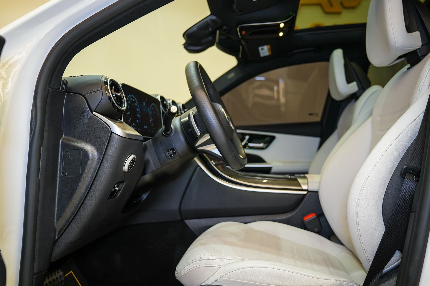 2024 Mercedes-Benz GLC GLC300