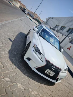 2016 لكزس اي اس IS 350