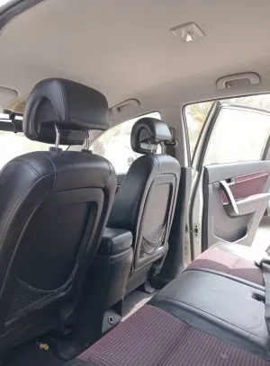 2012 شيفروليه كابتيفا LS 7-seater