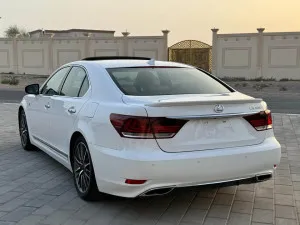 2014 Lexus LS 460