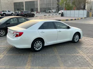 2015 تويوتا كامري S