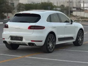 2015 بورش ماكان S