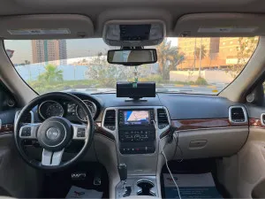 2012 جييب جراند شيروكي Trailhawk