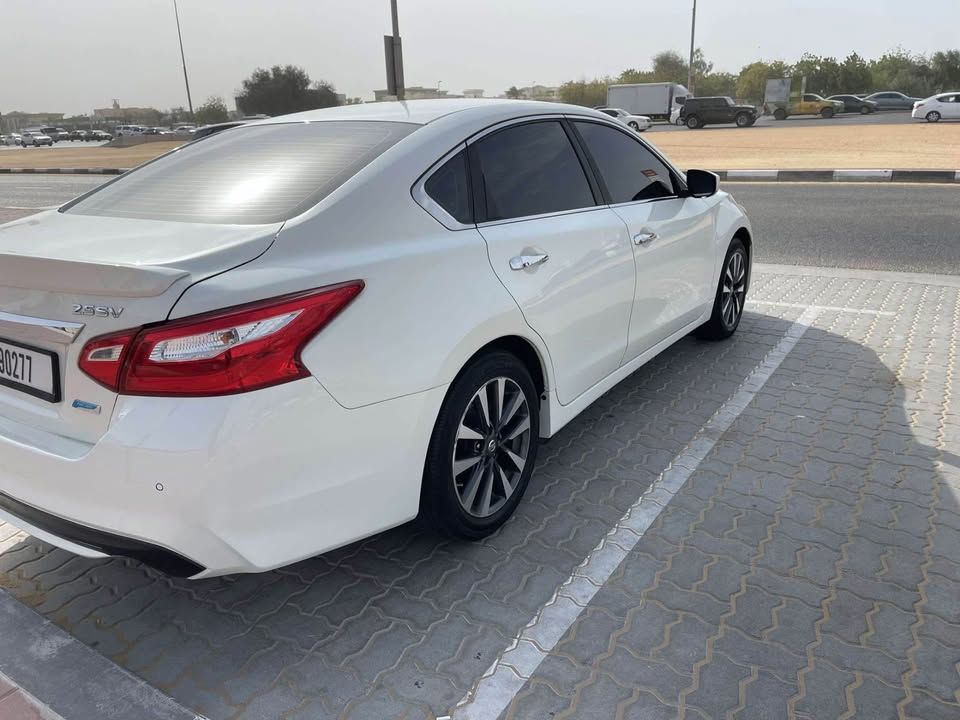 2017 نيسان آلتيما S