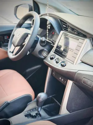 2018 Toyota Innova 2.7 ZX 7 STR AT