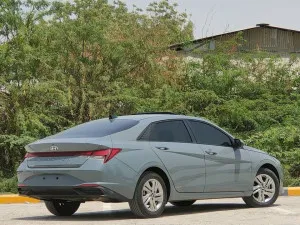 2021 هيونداي النترا SE