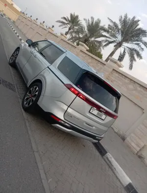 2022 Kia Carnival SX