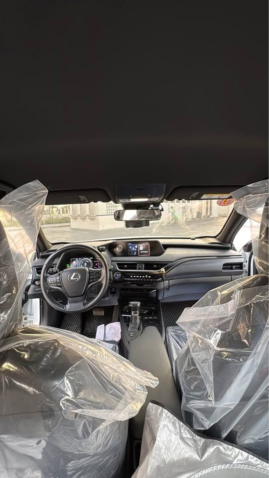 2018 لكزس UX - يو اكس UX 250h F Sport