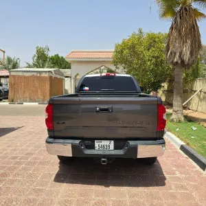 2020 تويوتا تندرا Limited