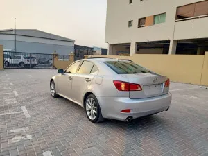 2011 لكزس اي اس IS 250
