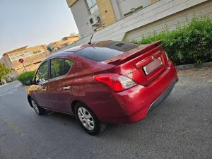 2018 Nissan Versa SR