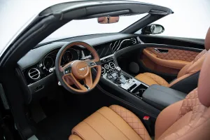 2020 بنتلي كونتيننتال GT W12