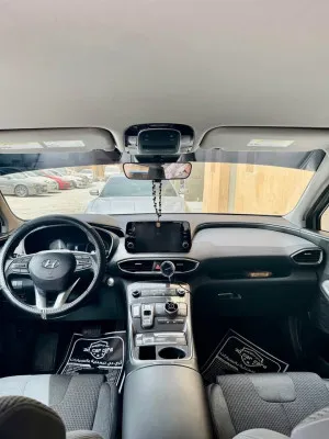 2022 هيونداي سانتا في Limited