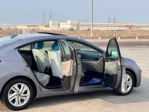 2019 هيونداي النترا SE