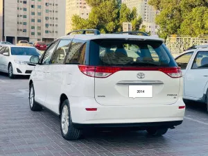 2014 تويوتا افالون Exclusive