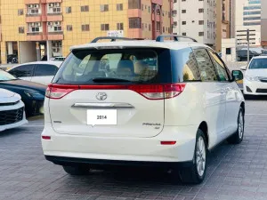 2014 تويوتا افالون Exclusive
