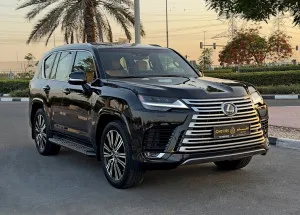 2023 لكزس ال اكس ٦٠٠ Signature
