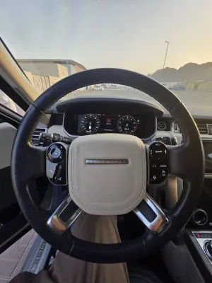 2020 لاند روفر رينج روفر HSE