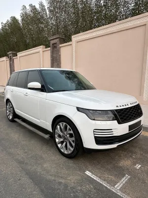 2018 لاند روفر رينج روفر HSE