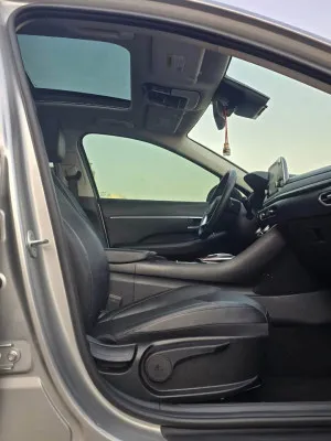 2020 Hyundai Sonata SE