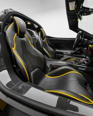 2017 فيراري لا فيراري LaFerrari APERTA