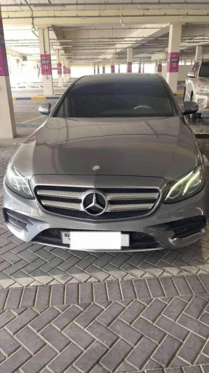 2017 مرسيدس-بنز الفئة - E E300