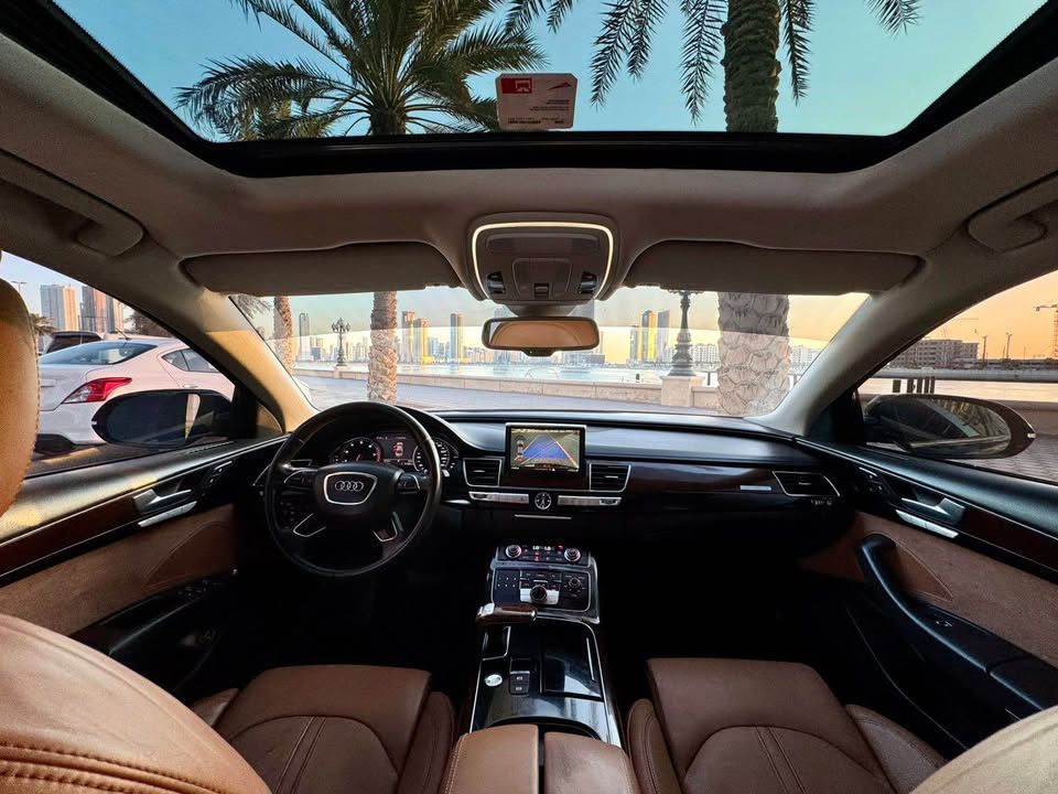 2015 اودي آي ٨ L