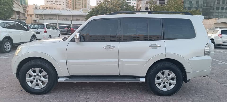 2010 Mitsubishi Pajero GLX