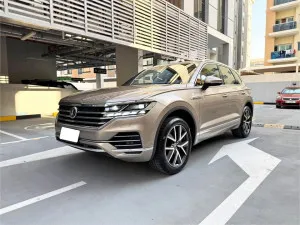 2019 فولجس فاجن طوارق V10