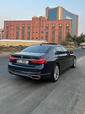 2017 بي أم دابليو الفئة - 7 750Li